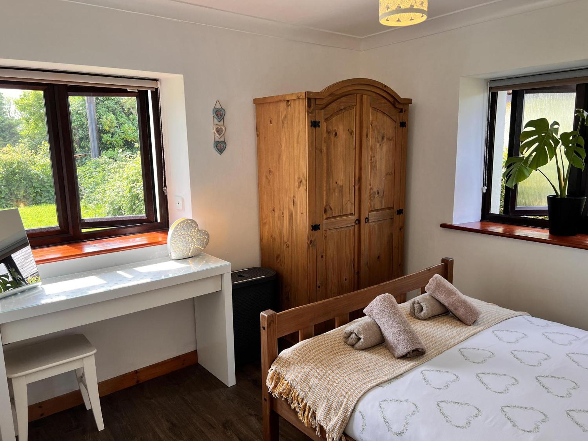 3 Bed Detached Cottage- Log Burner Mountain Views โบมาริส ภายนอก รูปภาพ